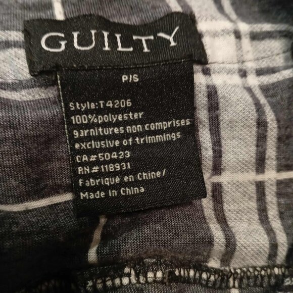 4-Piece Plaid Outfit Bundle | Top, Vest, Scarf & Hat Set | Size S - Picture 3 of 9